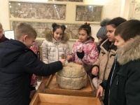 Экскурсии для школьников проводит анапский археологический музей