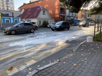 В Анапе оштрафован водитель «Газели», разливший краску на центральную улицу