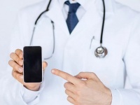 В регистратуре поликлиники Анапы появился мобильный телефон для связи