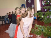В Юровской школе прошли новогодние утренники для учеников младших классов