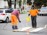 В Анапе обновляют дорожную разметку