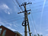 Энергетики демонтируют незаконно подвешенный ВОЛС  на опорах ЛЭП в Анапском районе