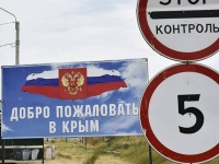 Граница с Крымом закрывается: кто сможет попасть на полуостров